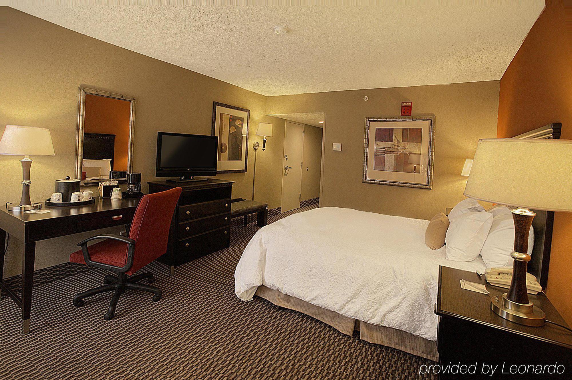Hampton Inn Asheville - Biltmore Area Buitenkant foto